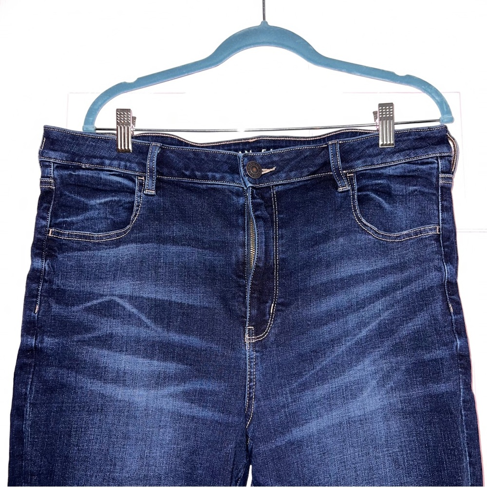 American Eagle High Rise Super Stretch Jegging